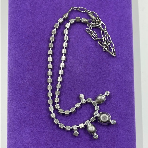 💛 Elegant Vintage Coro Silver Blue Crystal Necklace - Picture 4 of 5